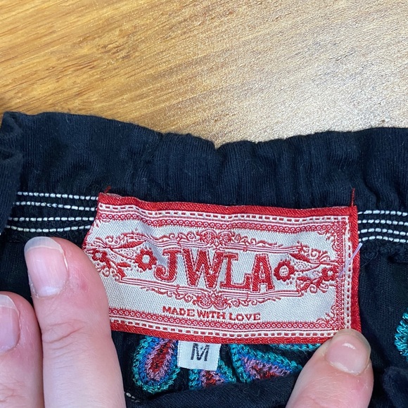 Johnny Was Floral Embroidered 100% Cotton Black Dress size Medium - Picture 2 of 7